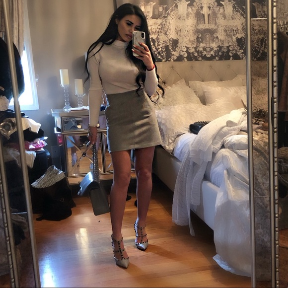 Grey Mini Skirt - Picture 2 of 3